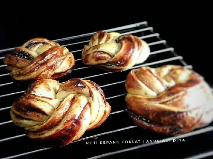 Cara Gampang Membikin Resep Roti Kepang Coklat No Ulen No Telur yang Bisa Manjain Lidah Anti Ribet, Lezat Sekali