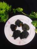 লাউ পাতায় মোরা শিং মাছের পাতুরি