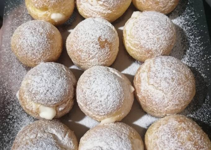 Профитроли с кремом из сливок и творожного сыра