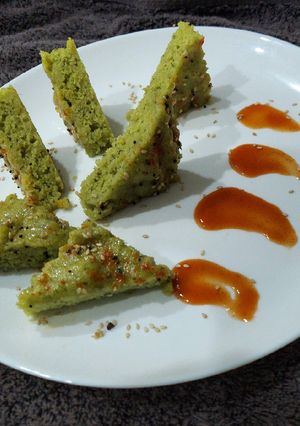 A picture of Palak Dhokla.