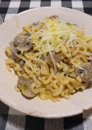 Foto principal de Pasta fideuà al queso con champiñones Portobello