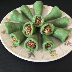A picture of Kaju Paan(Cashew sweet).