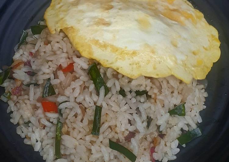 Nasi Goreng Daun Jeruk