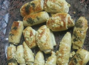صورة لوصفة الكرواسون والباتية السهل