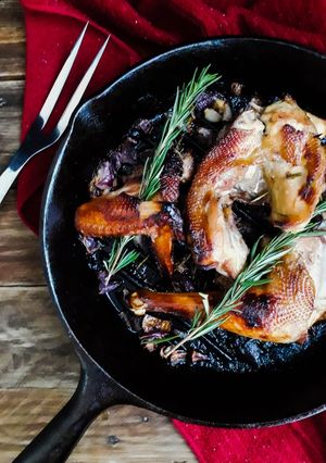 A picture of Honey Rosemary chicken.