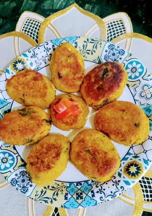 A picture of Pumpkin flower cutlets.