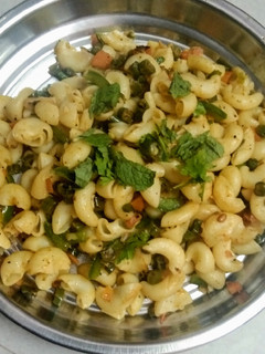 பெல்பெப்பர் n பிளாக்பெப்பர் பாஸ்தா(Bell n Black pepper pasta) செய்முறை முக்கிய புகைப்படம்