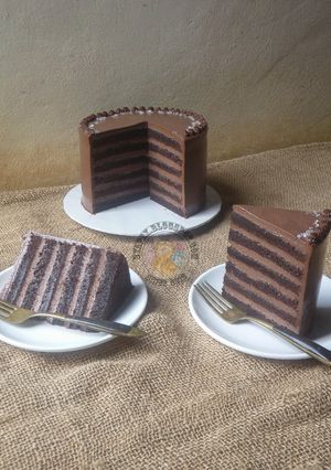 Gambar Chocolate Moist Cake with Chocolate Cremeux