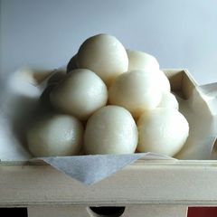 A picture of Tukimi Dango (Moon Viewing Dumpling).