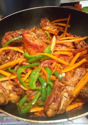 A picture of Stir fry Rosemary chicken.