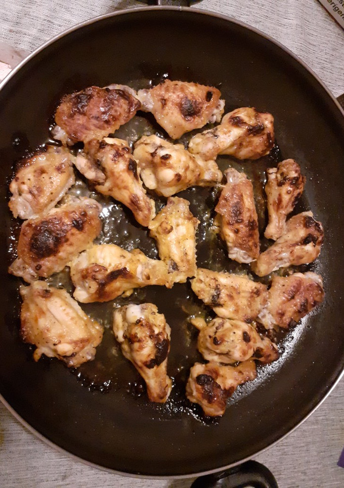 Una foto de Alitas con mostaza a la miel