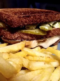 Una foto de Sándwich de pollo