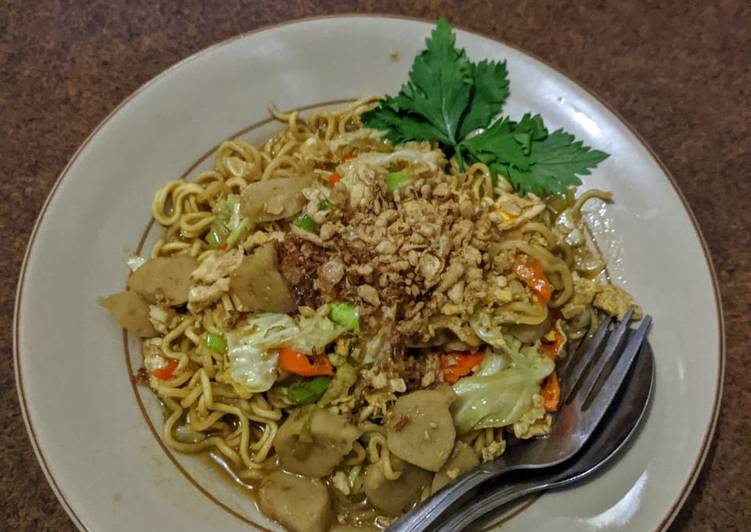 Resep Mudah Indomie Goreng Nyemek Lezat Mantap