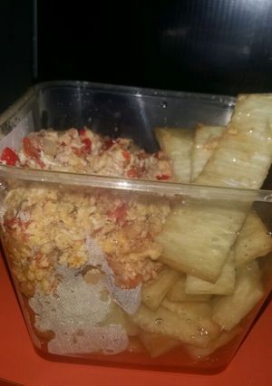 A picture of Fried Yam and Egg sauce.