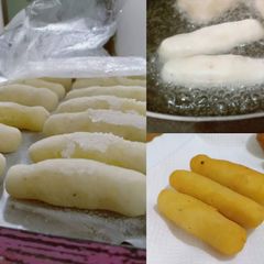 A picture of Potato and Semolina sticks for toddlers.