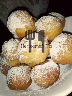 A picture of Cin cin balls.