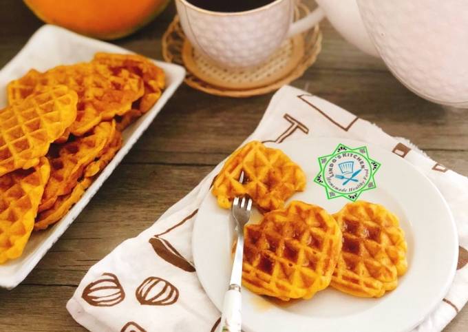 Step-by-Step Guide to Prepare Quick Pumpkin Waffles