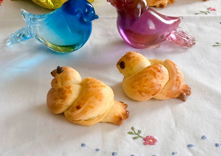 Colombine pasquali di pan brioche dolce