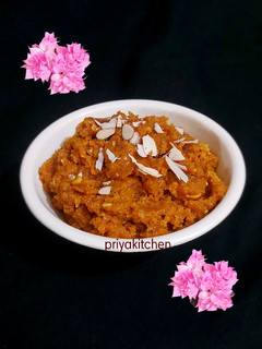 ब्रेड का हलवा (bread ka halwa recipe in Hindi) रेसिपी मुख्य फोटो