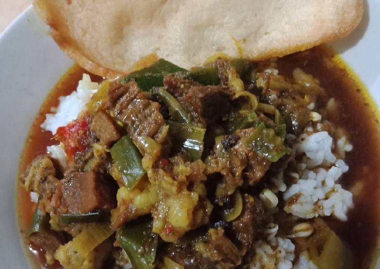Cara mengolah Rawon daging khas hajatan, Lezat