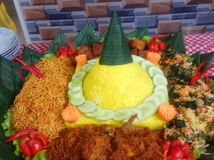 Langkah Mudah untuk Membikin Resep Tutorial decor tumpeng simpel#DapoerMmannaRohana yang Uenak Anti Ribet, Lezat