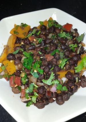 A picture of Bombay Style Black Chickpea Chaat.