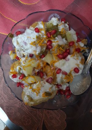 A picture of Golgappa chaat.