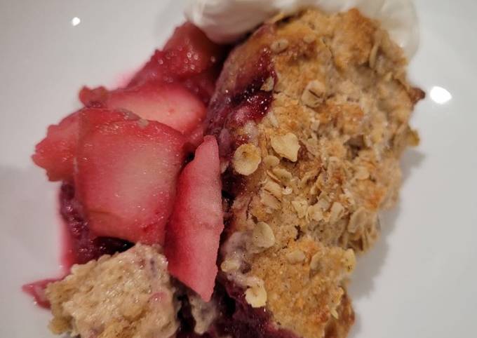Recipe of Gordon Ramsay Apple &amp; Blueberry Cobbler