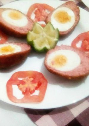 A picture of Scotched eggs.