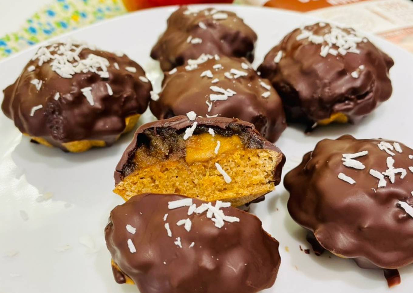 Biscuits moelleux fourrés aux pommes façon Pom’s 😉 🌸