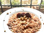 Una foto di orzo farro