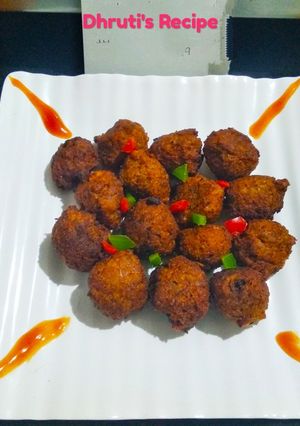 A picture of Veg Rajma vada.