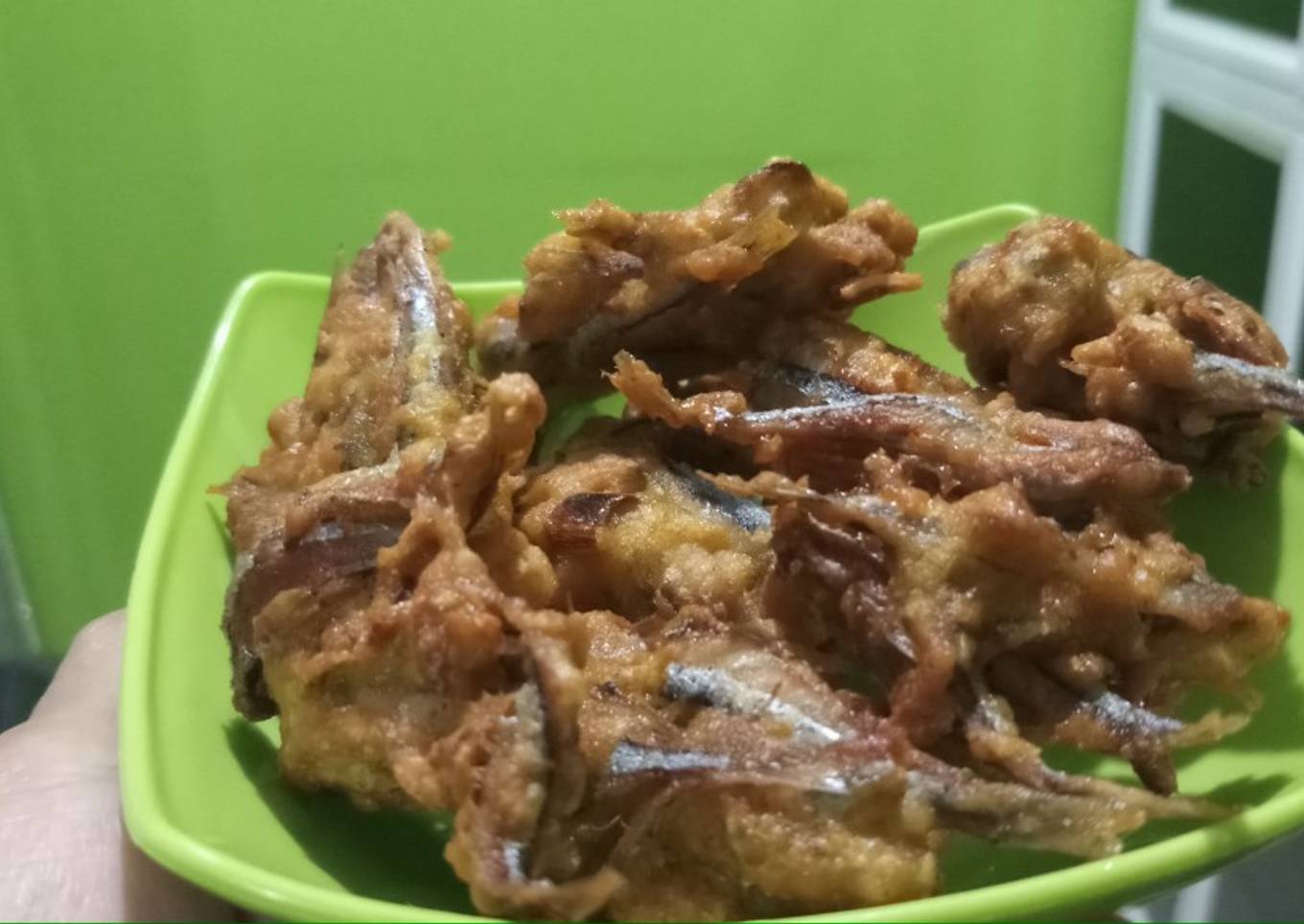 Peyek ikan Mairo