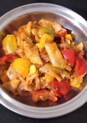 वेज पास्ता (Veg Pasta recipe in Hindi) रेसिपी मुख्य फोटो