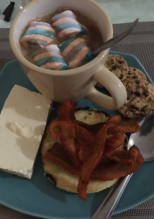 Una foto de Cena arepa y chocolate