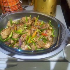 A picture of Chicken pepper soup.
