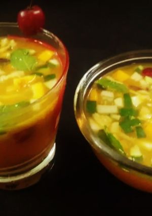 A picture of Mixed Fruit Punch.