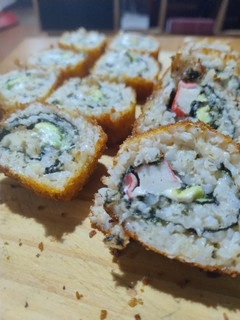 Una foto de 22/08 📅 🍣Hot Rolls - Sushi🍣