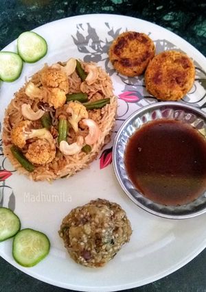 A picture of Vegetable Pulao.