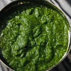 A picture of Dhaniya ki chutney.