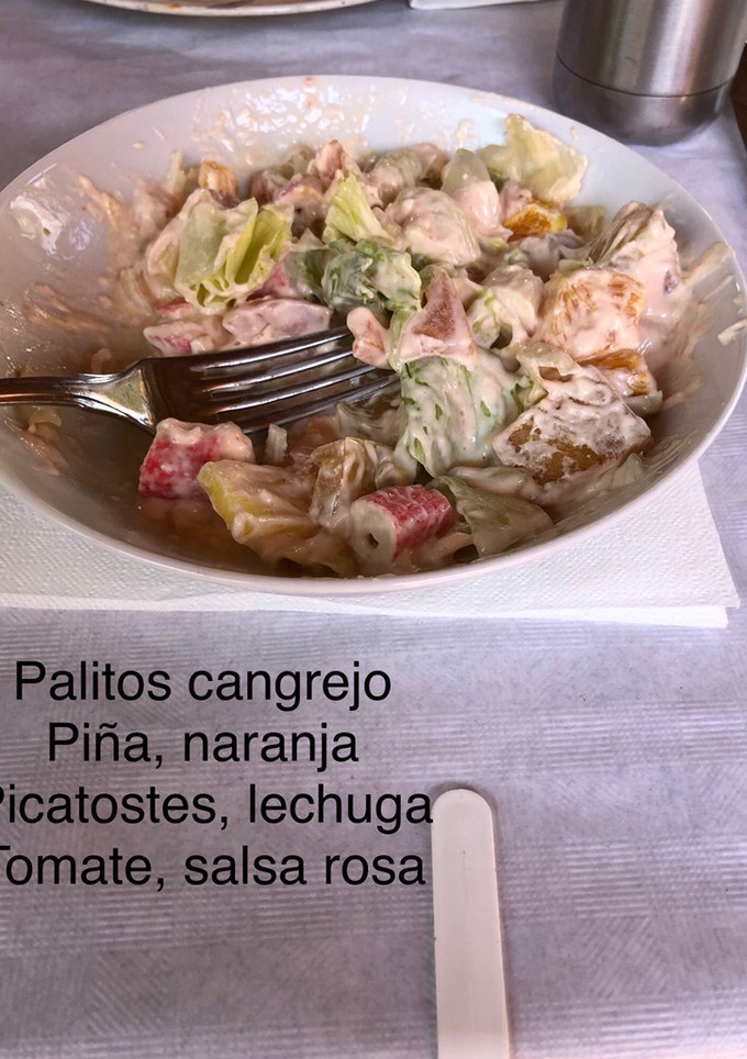 Una foto de Ensalada tropical
