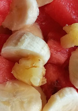 A picture of Fruit pudding.