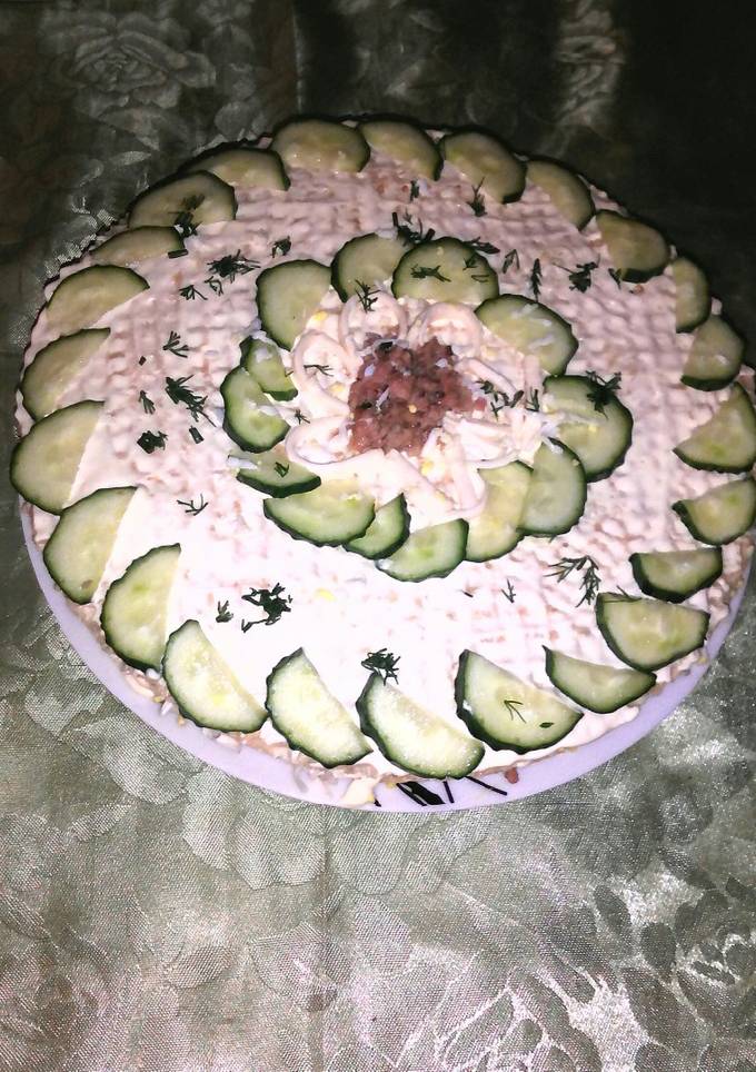 Салат з куркою і грибами