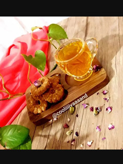 عکسی از دستور دمنوش هل و دارچین و گل محمدی