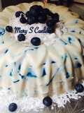 Gelatina de tres leches rellena de blue berry mosaico😋😋