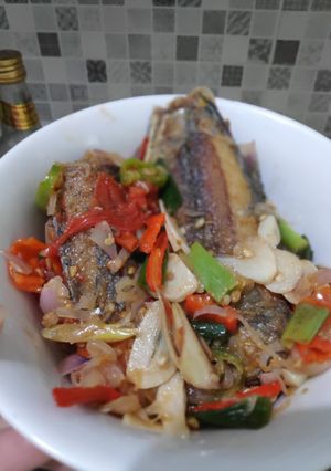 Foto resep Kembung bawang asam pedas😍