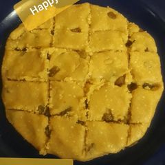 A picture of Basanti Rawa kesari bhog.