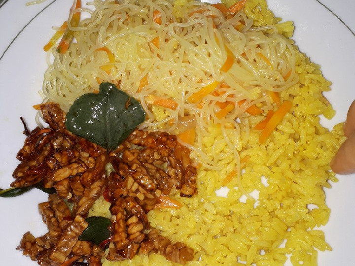 Wajib coba! Bagaimana cara memasak Nasi Kuning sederhana Rice cooker (Fiber Creme)  lezat