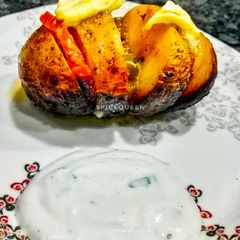 A picture of Jacket Potatoes.