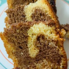 A picture of Walnut cake.